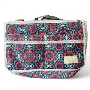PERIEA purse organizer. Great size, multiple pockets/zips